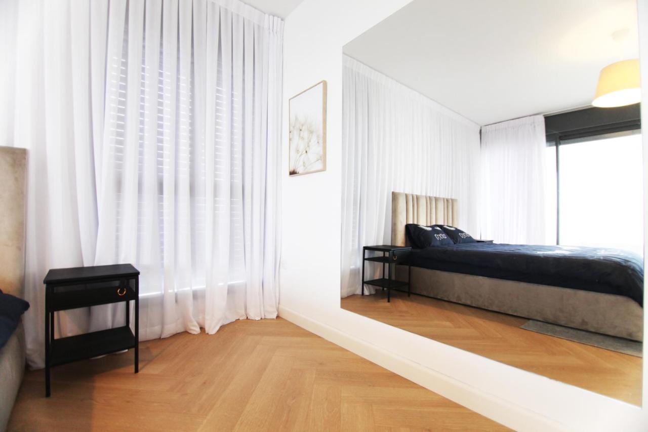 נתניה Mini Penthouse Near The Beach מראה חיצוני תמונה